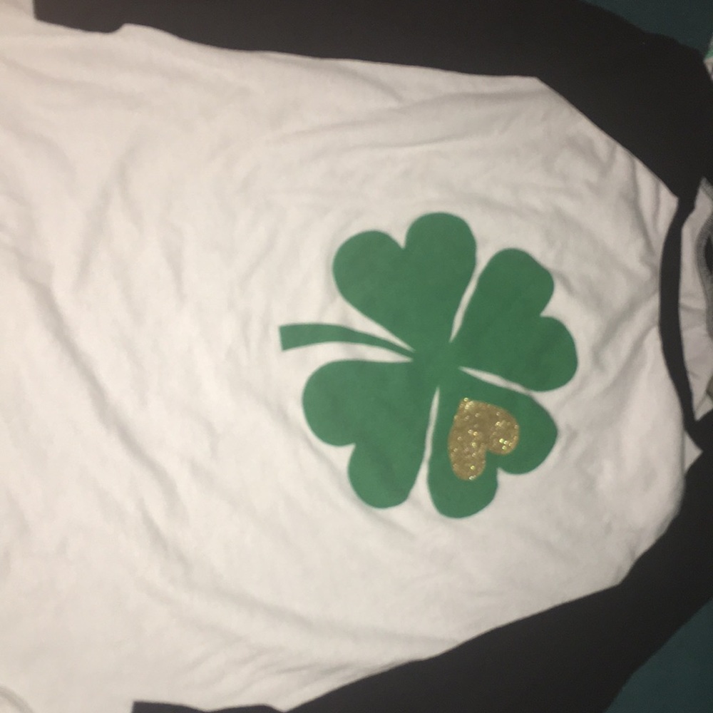 long sleved four leafed clover tee-shirt